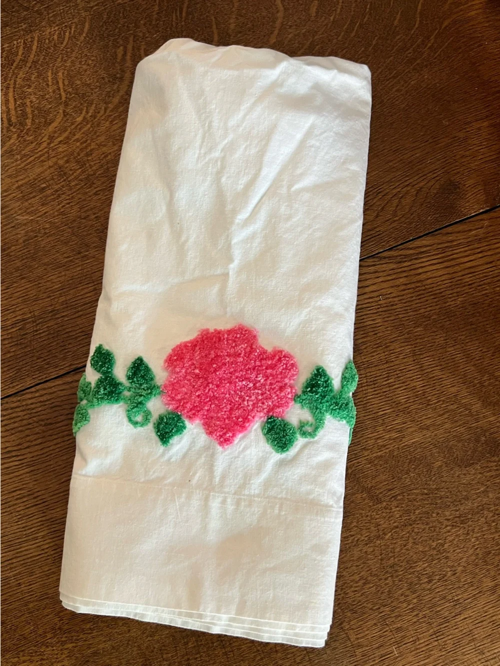 Vintage Pillowcases 20x30 Chenille Floral Accents Hot Pink & Christmas Green